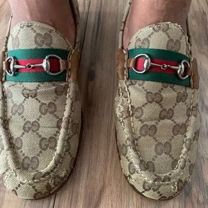 GUCCI Womens Loafer